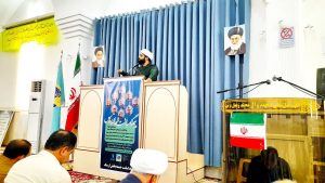 عکس امام جمعه ارسک در حال سخنرانی